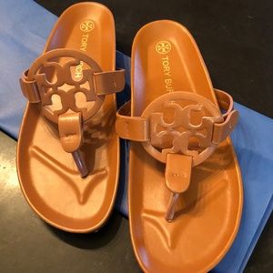 Size 7 Tory Burch (knock off?) Miller Brown Leather Cloud Logo Sandal